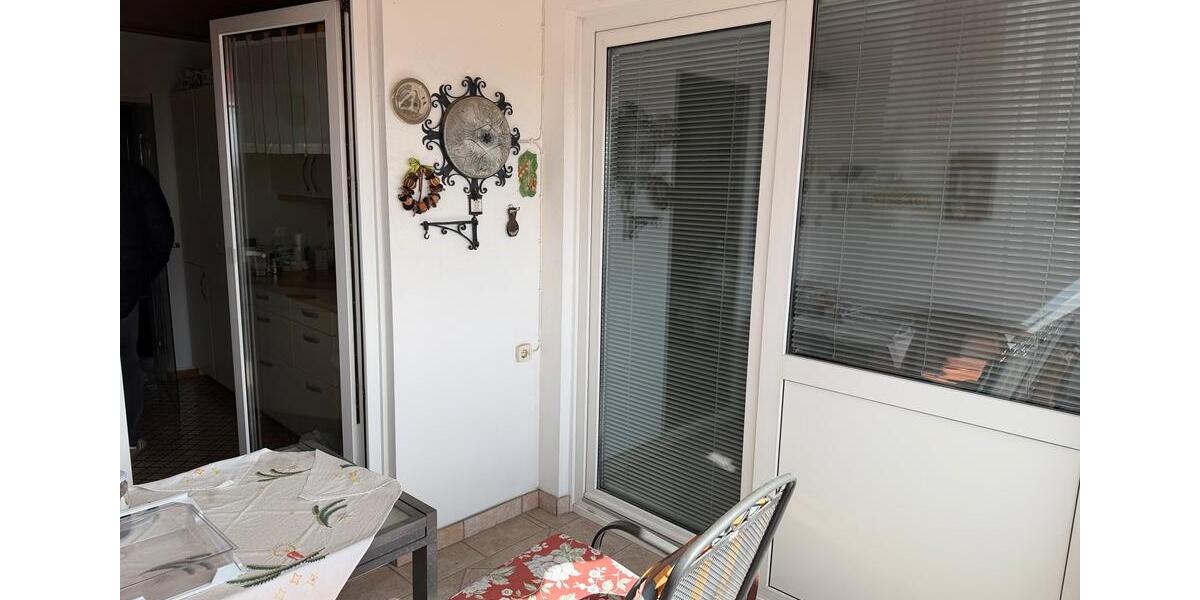 Etagenwohnung Köln Rodenkirchen - 3 Zimmer, 82 m&sup2;, 299.000&euro; | Angebot:25963360