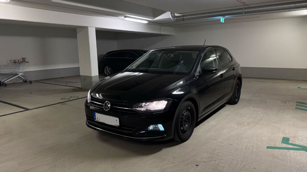 VW Polo 79.800 km 12.590 &euro; Köln 50996