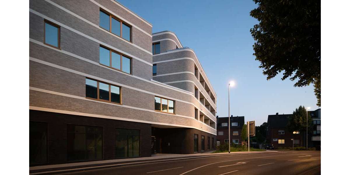 Etagenwohnung Grevenbroich Stadtmitte - 3 Zimmer, 84 m&sup2;, 1.137&euro; | Angebot:23440612