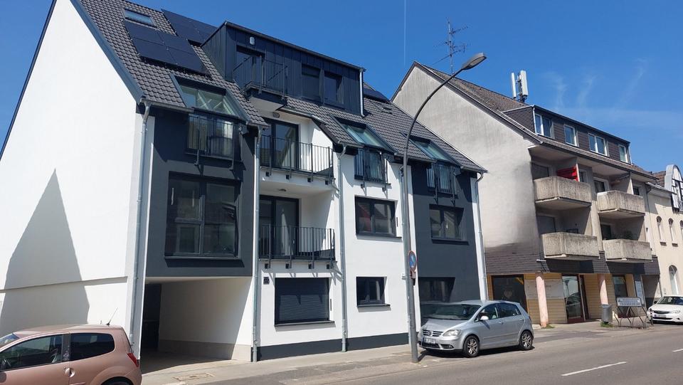 Erdgeschoßwohnung Köln Kalk - 3 Zimmer, 83 m&sup2;, 1.650&euro; | Angebot:24476955