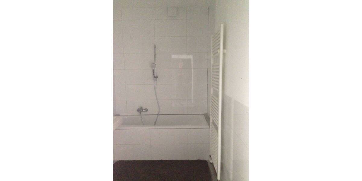 Etagenwohnung Köln Sürth - 3 Zimmer, 94 m&sup2;, 1.250&euro; | Angebot:26723163
