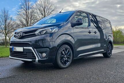 Toyota Proace (Verso) 146.500 km 26.500 &euro; Erftstadt 50374