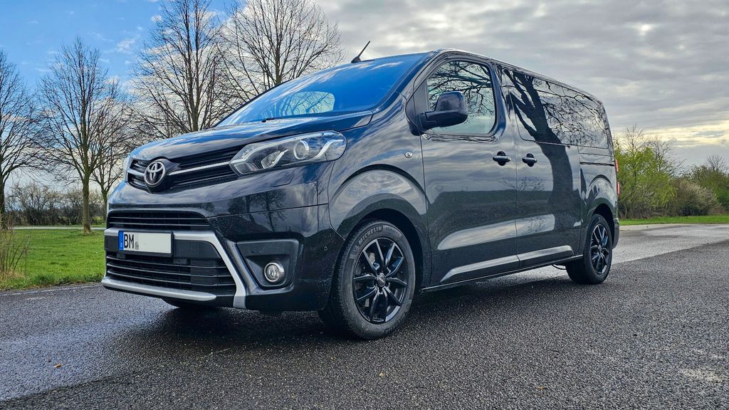 Toyota Proace (Verso) 146.500 km 26.500 &euro; Erftstadt 50374