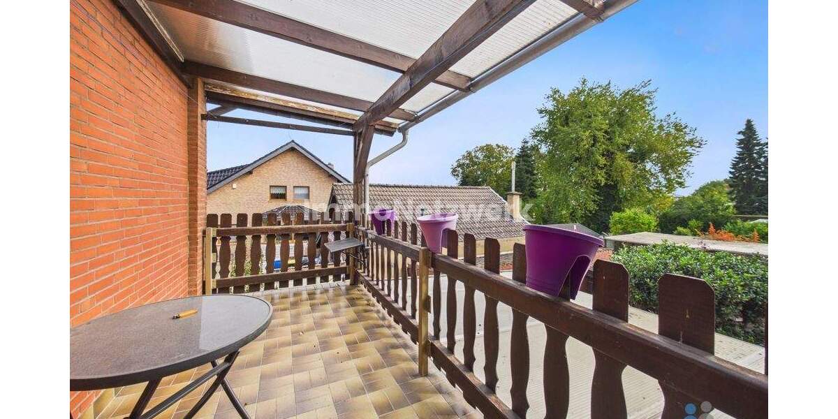 Einfamilienhaus Vettweiß - 6 Zimmer, 150 m&sup2;, 275.000&euro; | Angebot:25714019