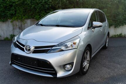 Toyota Verso 181.412 km 8.850 &euro; Hürth 50354