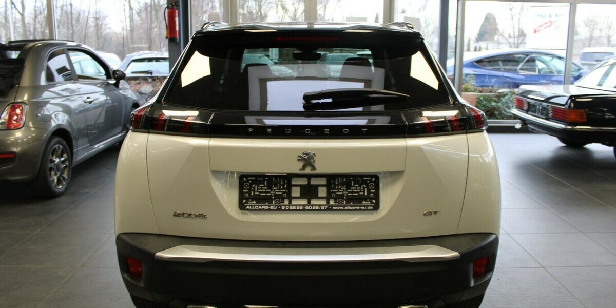 Peugeot 2008 PureTech 130 GT 70.903 km 15.980 &euro; Euskirchen 53881