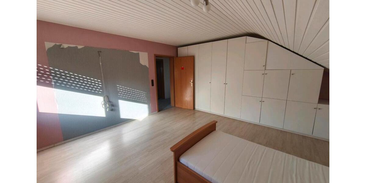 Einfamilienhaus Inden - 4.5 Zimmer, 120 m&sup2;, 380.000&euro; | Angebot:24646531