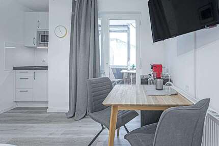 Zimmer Düsseldorf Friedrichstadt - 1 Zimmer, 1.100&euro; | Angebot:25531686