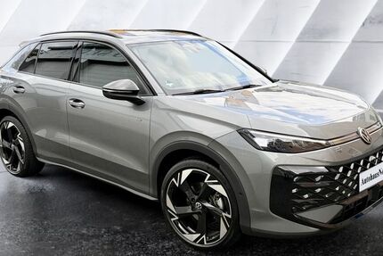 VW T-Roc 9.800 km 41.850 &euro; Köln-Riehl 50735
