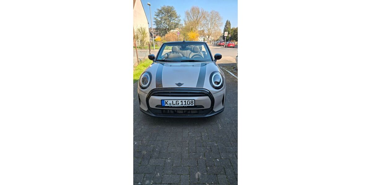 Mini Cooper Cabrio 66.500 km 24.600 &euro; Köln 51061
