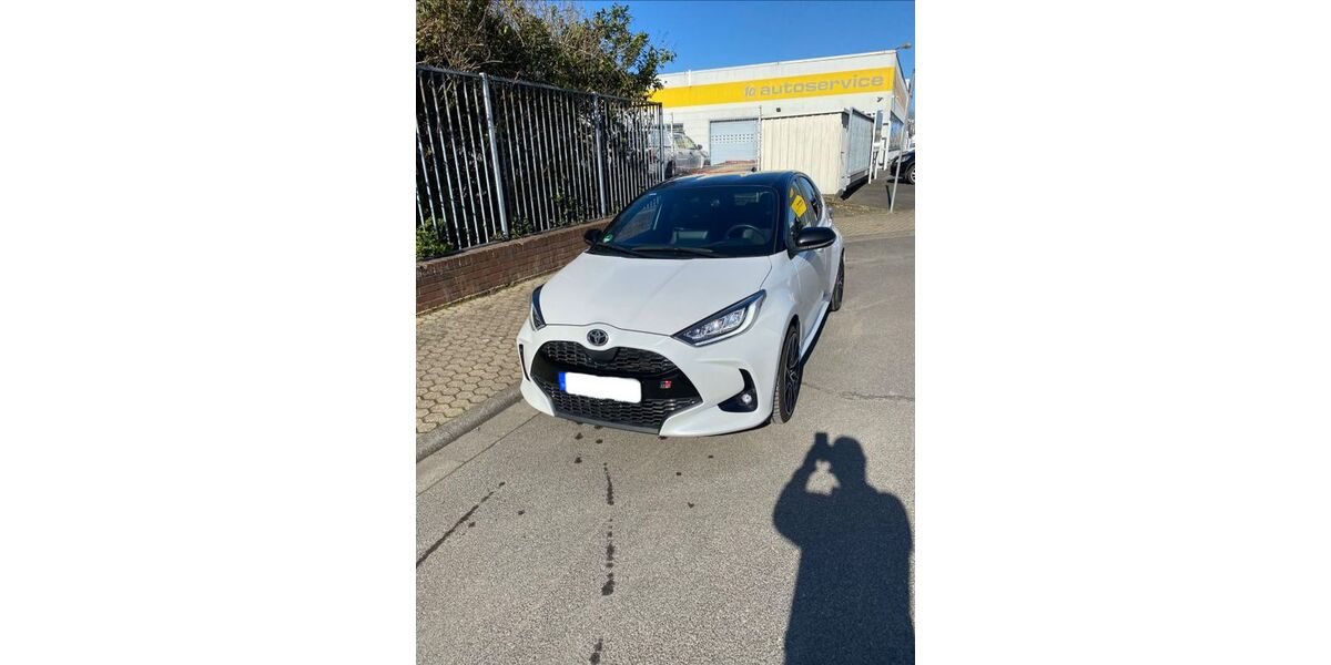 Toyota Yaris 41.622 km 21.000 &euro; Bergheim 50126