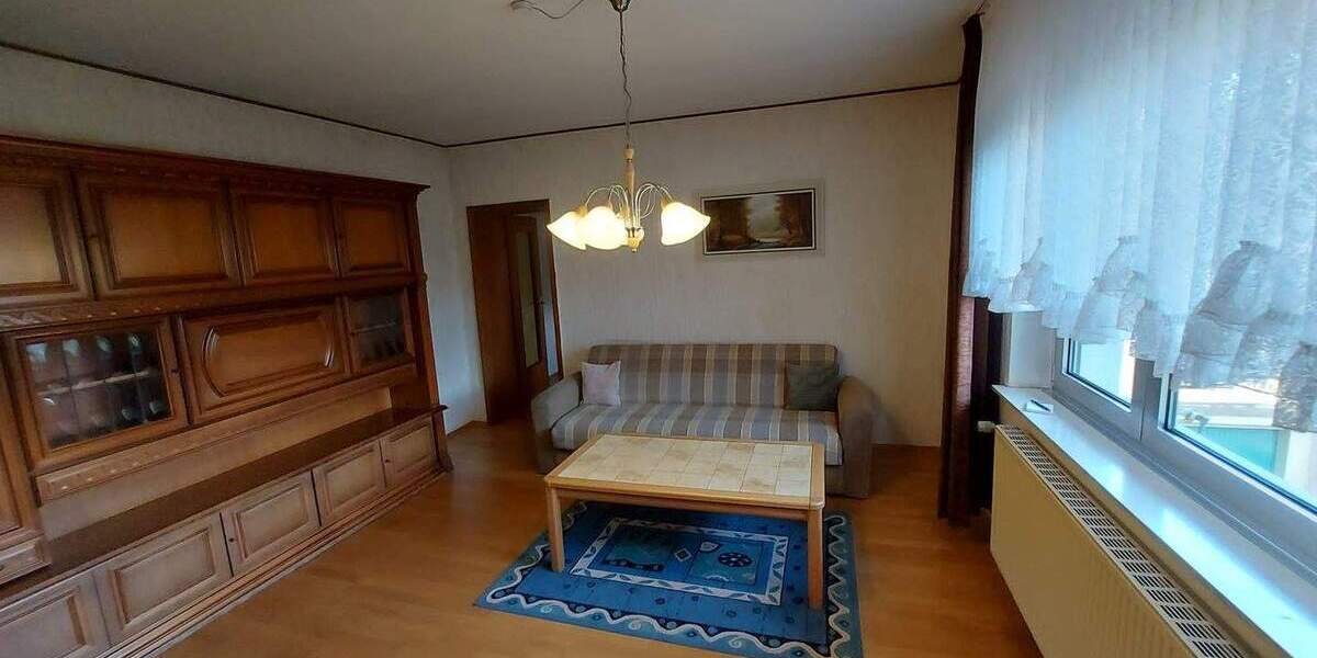 Doppelhaushälfte Bornheim - 7 Zimmer, 162 m&sup2;, 399.000&euro; | Angebot:25696646