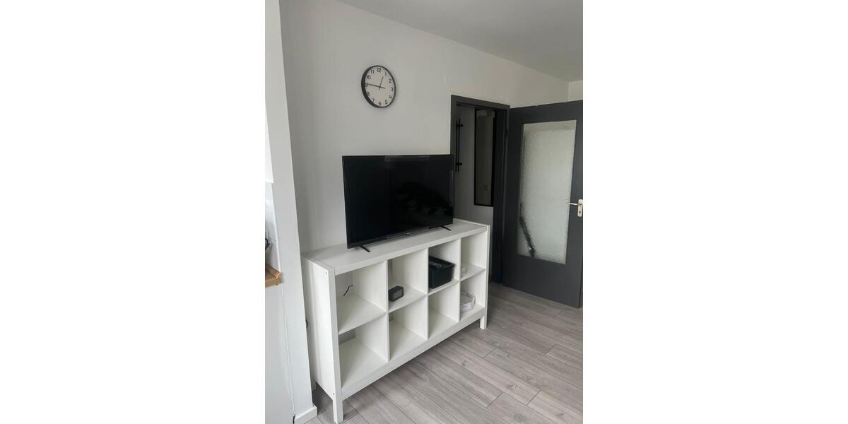 Etagenwohnung Köln Rodenkirchen - 1.5 Zimmer, 27 m&sup2;, 690&euro; | Angebot:23744615
