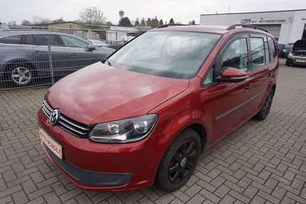 VW Touran 208.000 km 5.500 &euro; Wesseling 50389