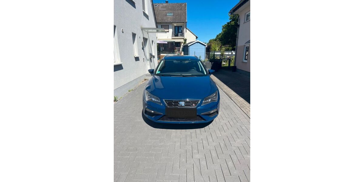 Seat Leon 58.624 km 16.000 &euro; Swisttal 53913