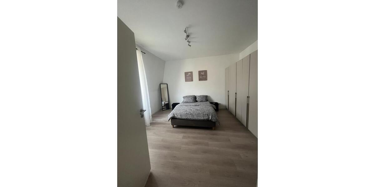Etagenwohnung Leverkusen - 2 Zimmer, 55 m&sup2;, 860&euro; | Angebot:25982682