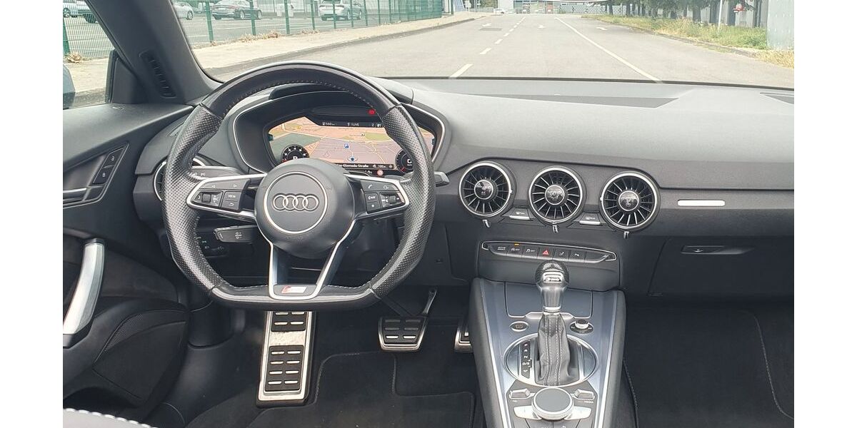 Audi TT 93.000 km 22.999 &euro; Köln 51067