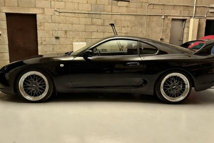 Toyota Supra 83.000 km 72.900 &euro; Erftstadt 50374