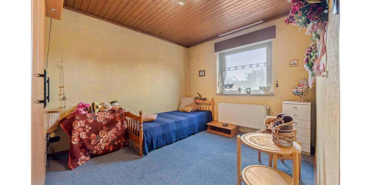 Doppelhaushälfte Bedburg Kirchherten - 3 Zimmer, 93 m&sup2;, 139.000&euro; | Angebot:26596217