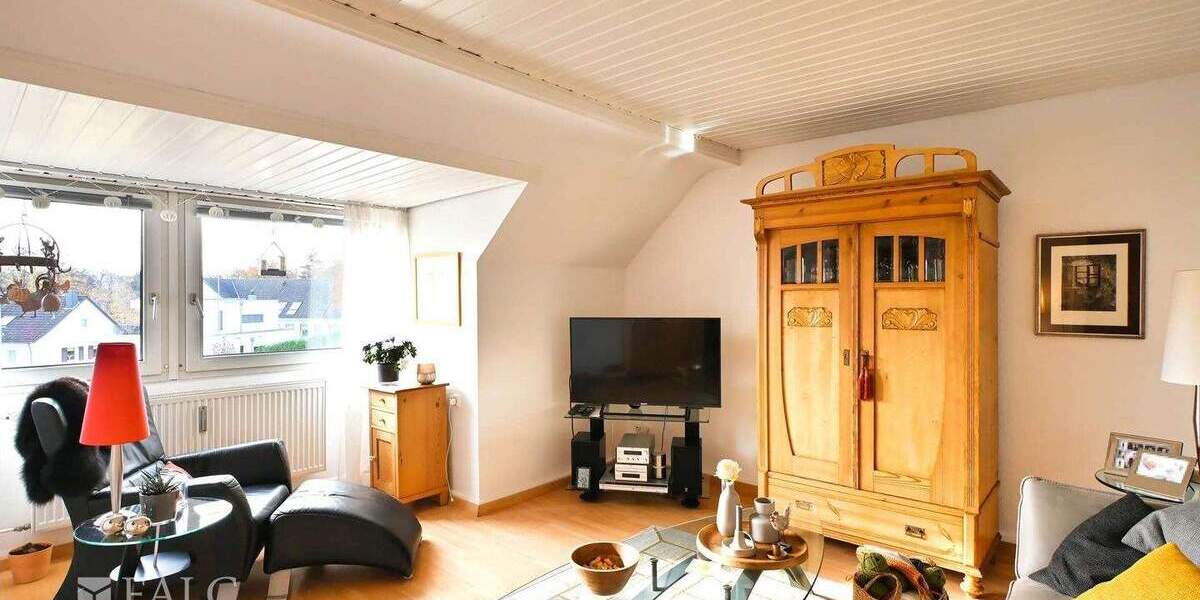 Mehrfamilienhaus, Wohnhaus Köln Weiden - 9 Zimmer, 251 m&sup2;, 1.150.000&euro; | Angebot:25696521