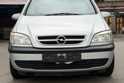 Opel Zafira 204.000 km 1.650 &euro; Köln 50827