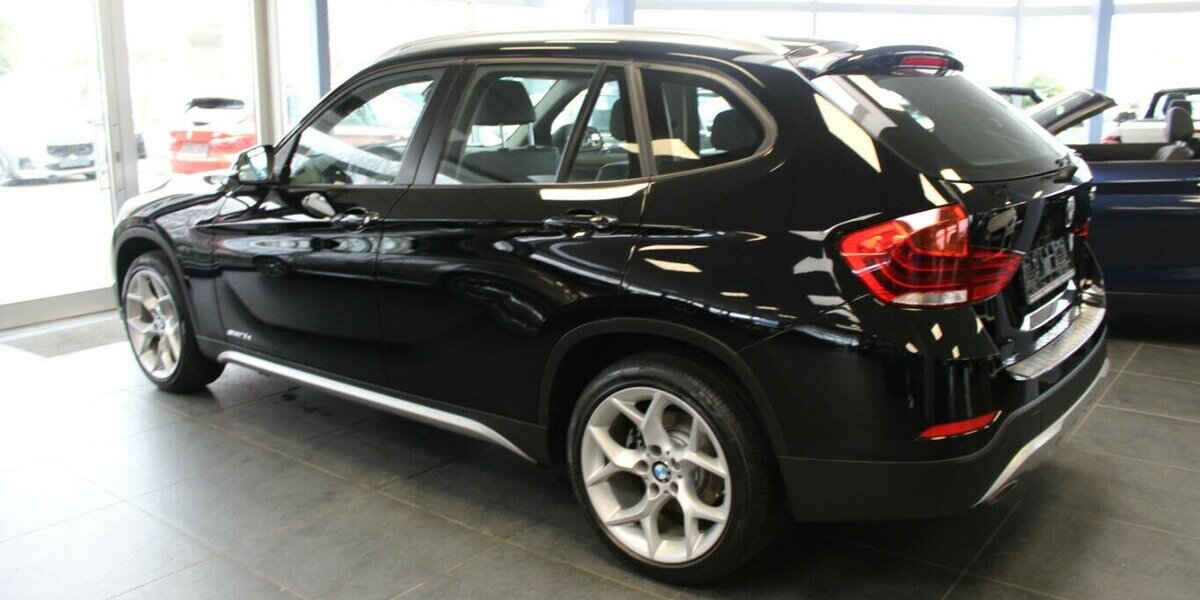 BMW X1 sDrive 18d xLine - WENIG KM - 49.594 km 14.980 &euro; Euskirchen 53881