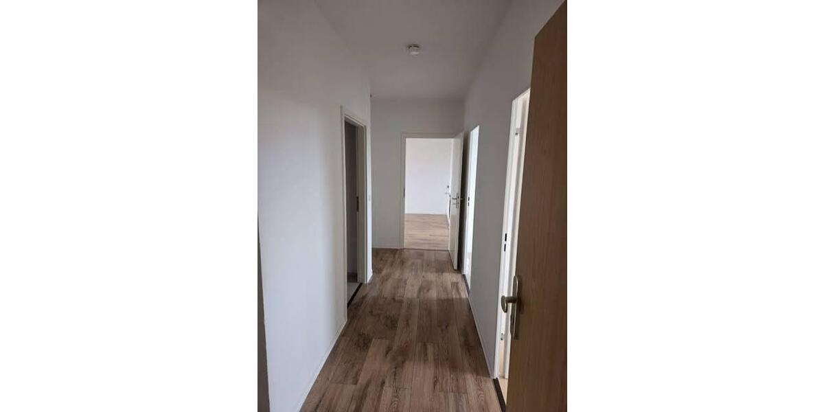 Etagenwohnung Düren Mariaweiler-Hoven - 5 Zimmer, 128 m&sup2;, 1.100&euro; | Angebot:25514600