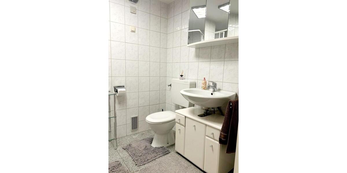 Etagenwohnung Düren Distelrath - 2 Zimmer, 57 m&sup2;, 660&euro; | Angebot:25918410