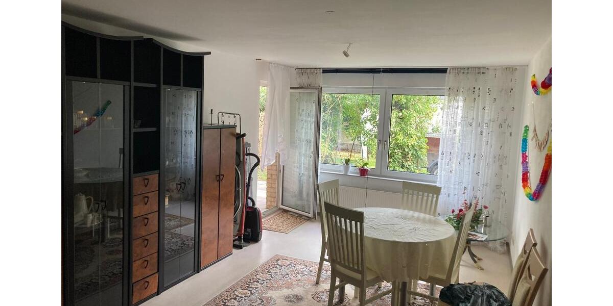 Erdgeschoßwohnung Düren - 4 Zimmer, 92 m&sup2;, 745&euro; | Angebot:25963723