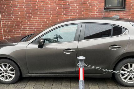 Mazda 3 141.000 km 8.500 &euro; Grevenbroich 41515