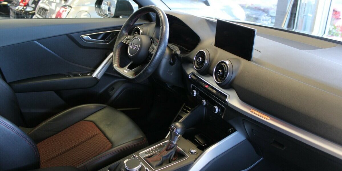 Audi Q2 40 TFSI quattro S tronic S-Line 81.520 km 22.980 &euro; Euskirchen 53881