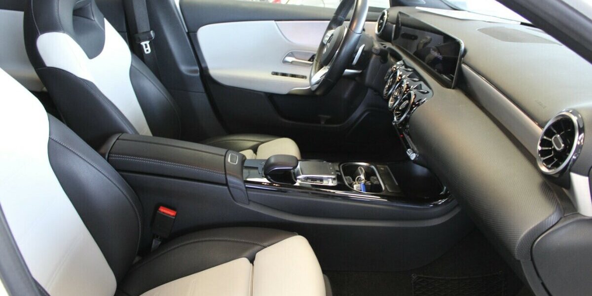 Mercedes-Benz A 220 7G-DCT AMG Line 90.723 km 21.480 &euro; Euskirchen 53881