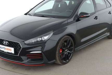 Hyundai i30 71.670 km 21.590 &euro; Köln 50739