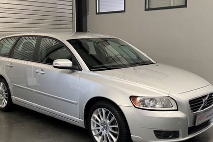 Volvo V50 81.000 km 7.490 &euro; Erftstadt 50374
