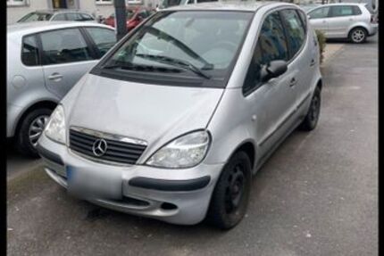 Mercedes-Benz A 160 132.000 km 549 &euro; Köln 51107