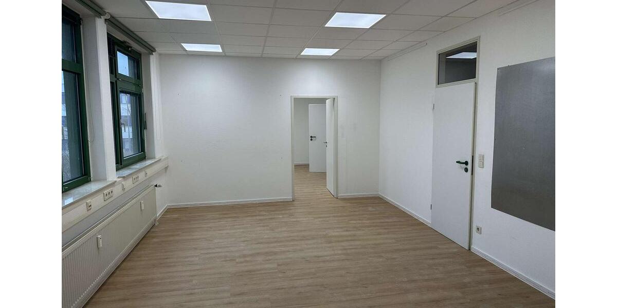 Gewerbeobjekt Euskirchen Dom-Esch - 2.025&euro; | Angebot:16988988