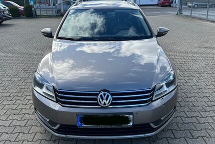 VW Passat Variant 279.500 km 4.850 &euro; Düren 52351