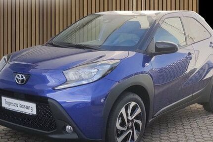 Toyota Aygo (X) 2.500 km 18.690 &euro; Leverkusen 51381