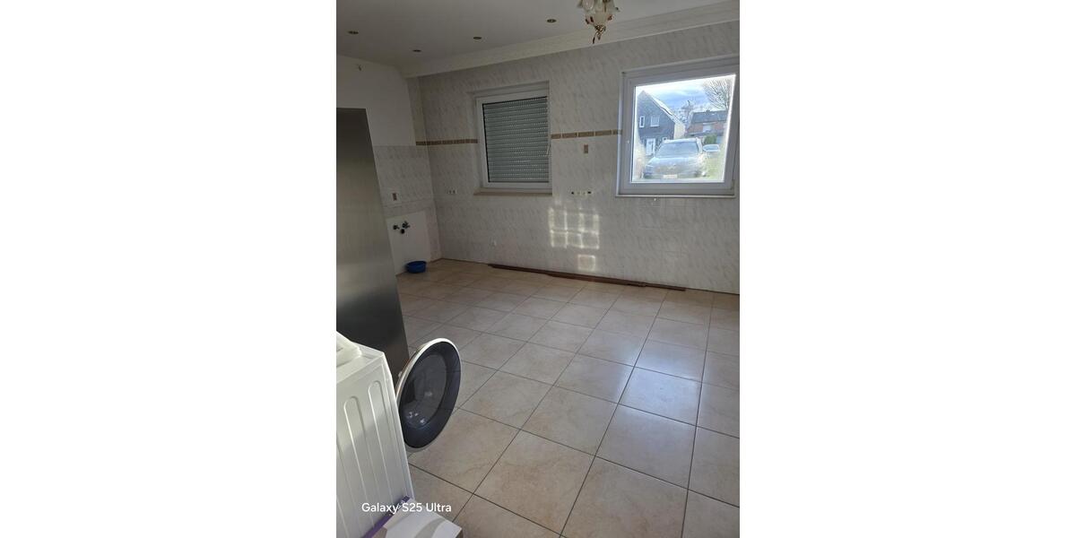 Doppelhaushälfte Bergheim - 5 Zimmer, 170 m&sup2;, 1.950&euro; | Angebot:25844200