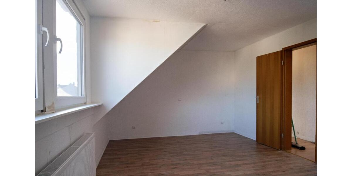 Dachgeschoßwohnung Aldenhoven - 2 Zimmer, 58 m&sup2;, 430&euro; | Angebot:25612848