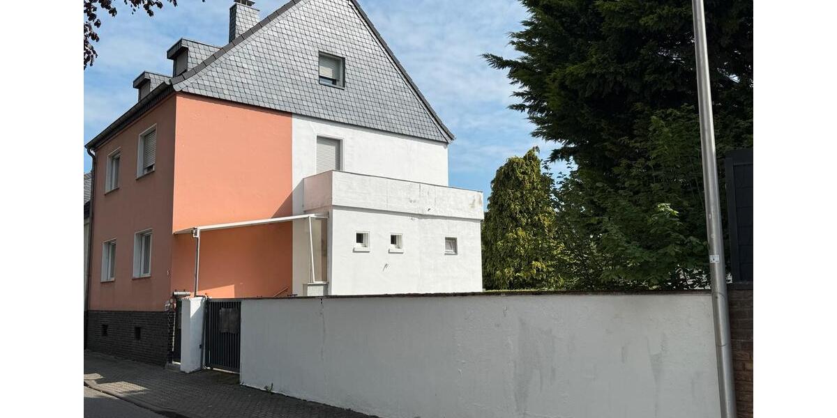 Doppelhaushälfte Düren - 7 Zimmer, 150 m&sup2;, 399.000&euro; | Angebot:26778714