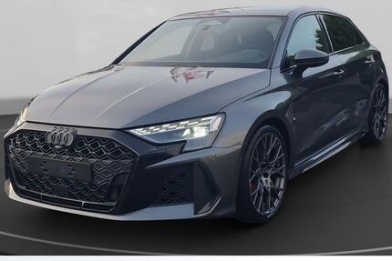 Audi RS3 5.398 km 68.990 &euro; Euskirchen 53879
