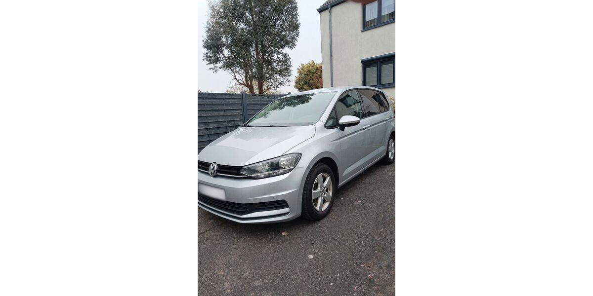 VW Touran 195.000 km 11.000 &euro; Düren 50354