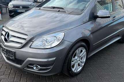 Mercedes-Benz B 180 94.000 km 8.900 &euro; Brühl 50321