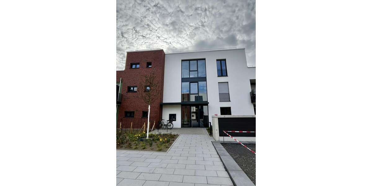 Etagenwohnung Frechen Hücheln - 3 Zimmer, 135 m&sup2;, 2.370&euro; | Angebot:26837006