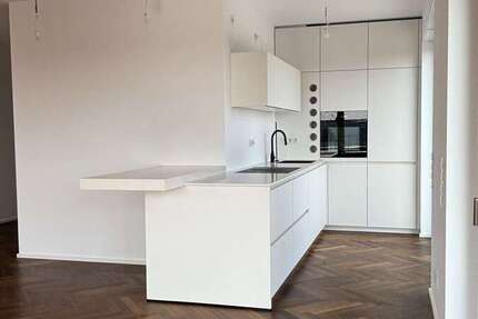 Wohnung Düsseldorf Derendorf - 4 Zimmer, 128 m&sup2;, 3.340&euro; | Angebot:25988422