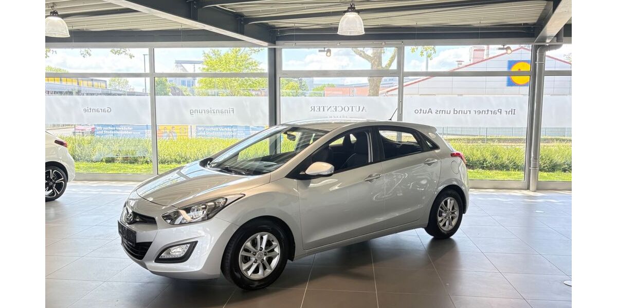 Hyundai i30 67.500 km 8.999 &euro; Jülich 52428