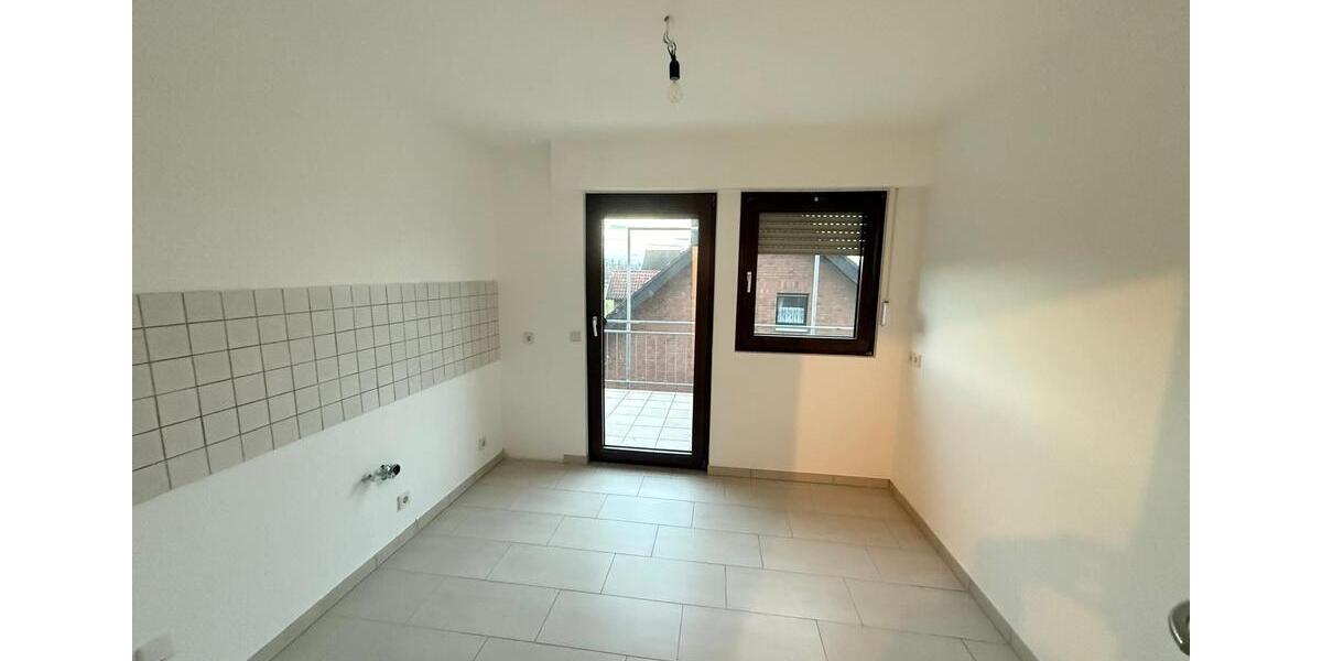 Maisonettenwohnung Niederkassel - 3 Zimmer, 83 m&sup2;, 1.050&euro; | Angebot:26001795