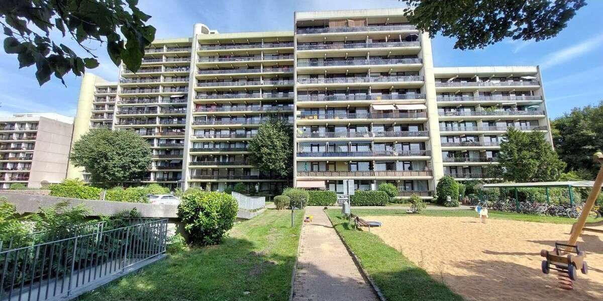 Etagenwohnung Junkersdorf Junkersdorf - 3 Zimmer, 89 m&sup2;, 329.500&euro; | Angebot:25747962