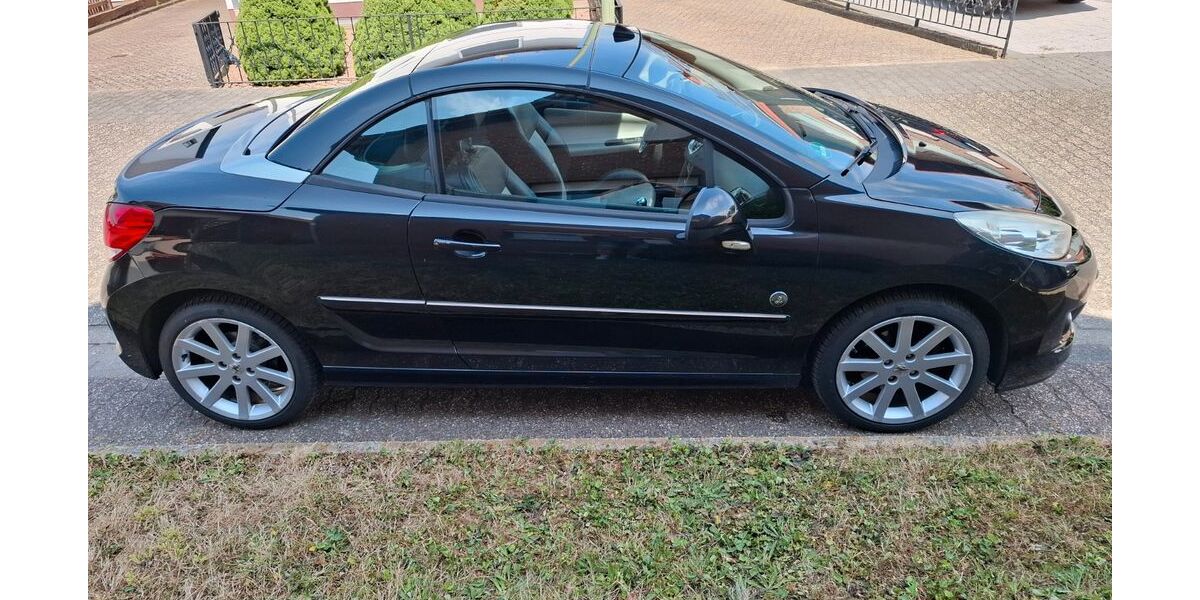 Peugeot 207 106.000 km 4.990 &euro; Langerwehe 52379